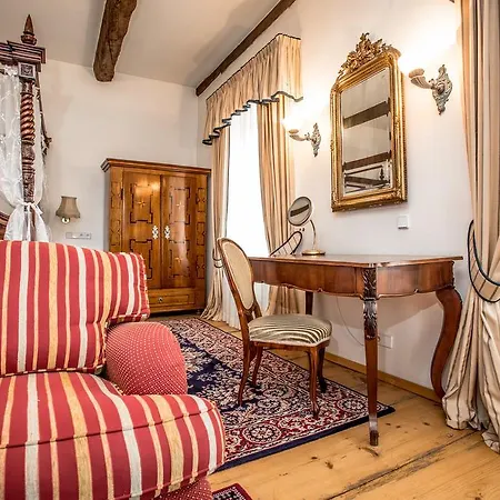 Hotel Dvur Hoffmeister