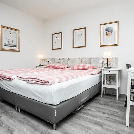 Hotel Dvur Hoffmeister Velke Cicovice