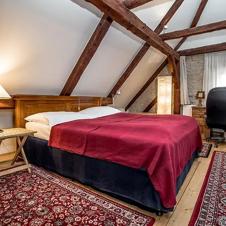 Dvur Hoffmeister Velké Číčovice