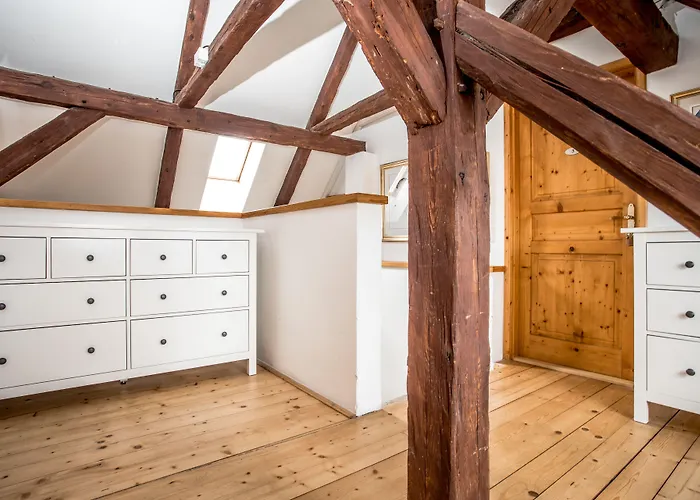 Dvur Hoffmeister Hotel