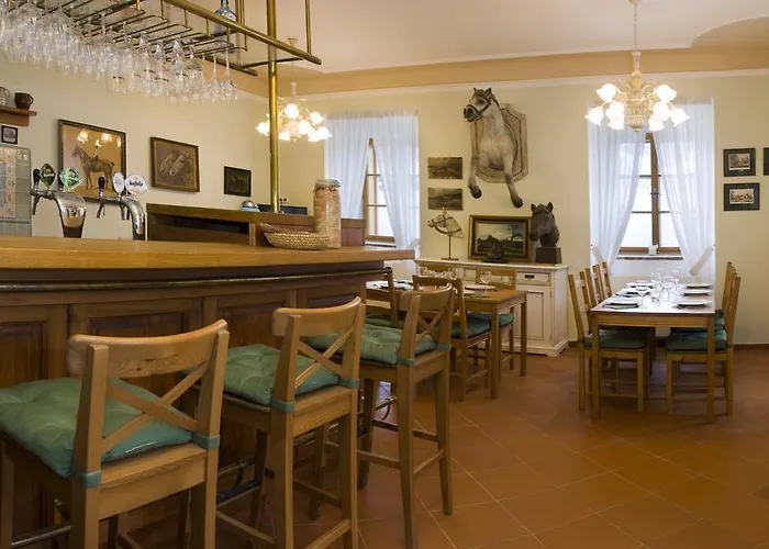 Hotel Dvur Hoffmeister Velke Cicovice