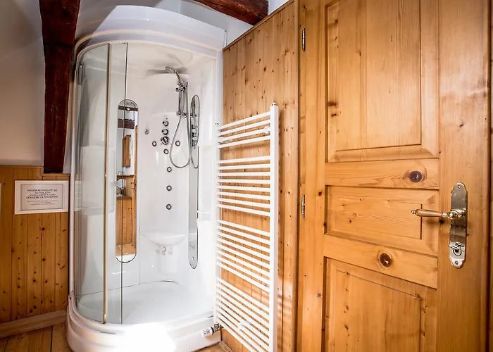 Dvur Hoffmeister Hotel