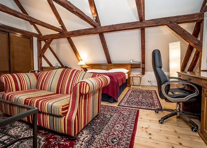 Dvur Hoffmeister Hotel